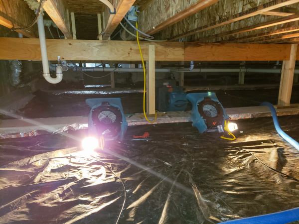 Crawlspace Water Removal in Orange